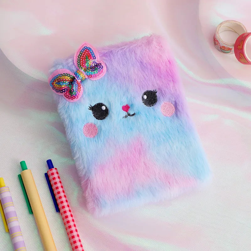 Mini libreta de peluche gatita