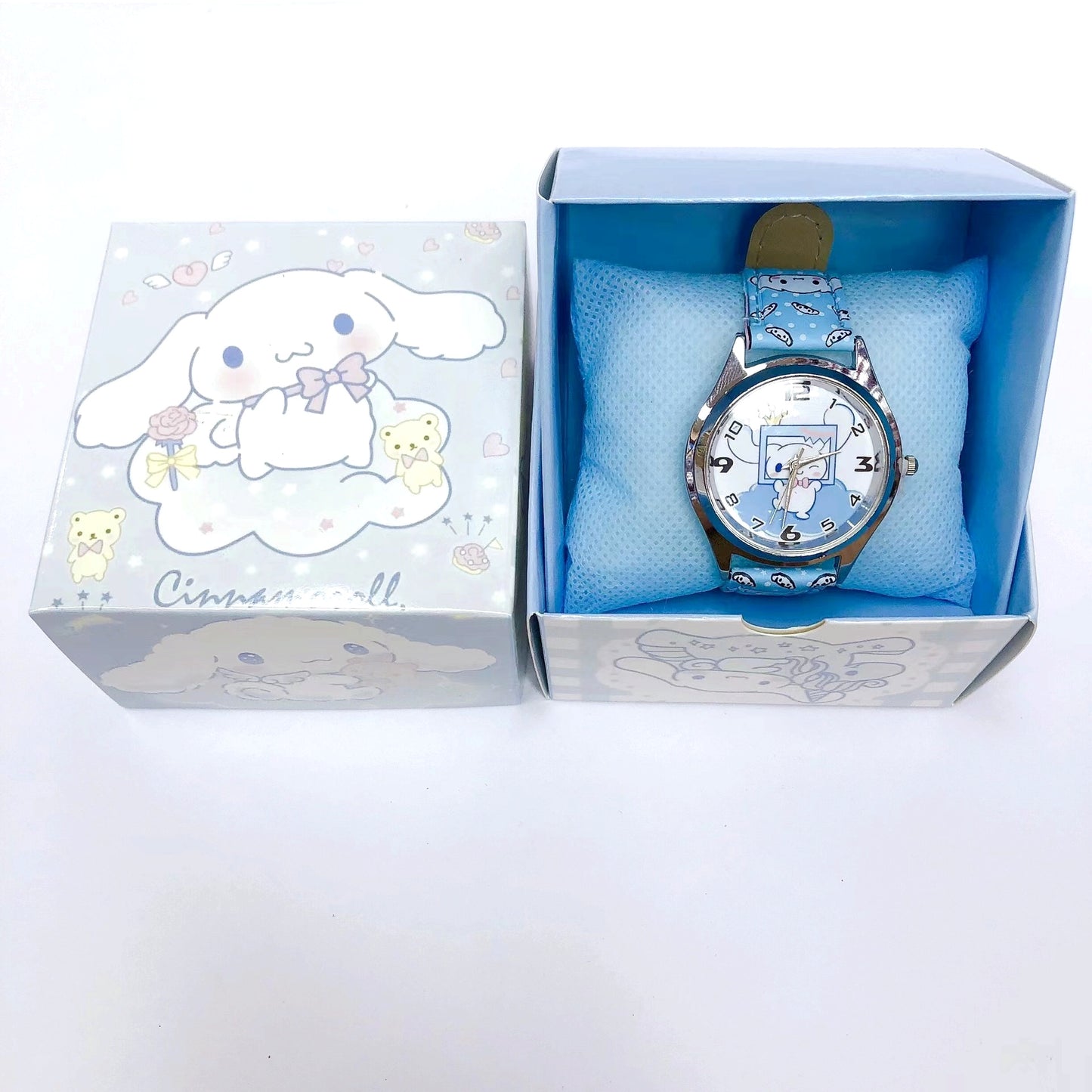 Reloj Sanrio con cajita